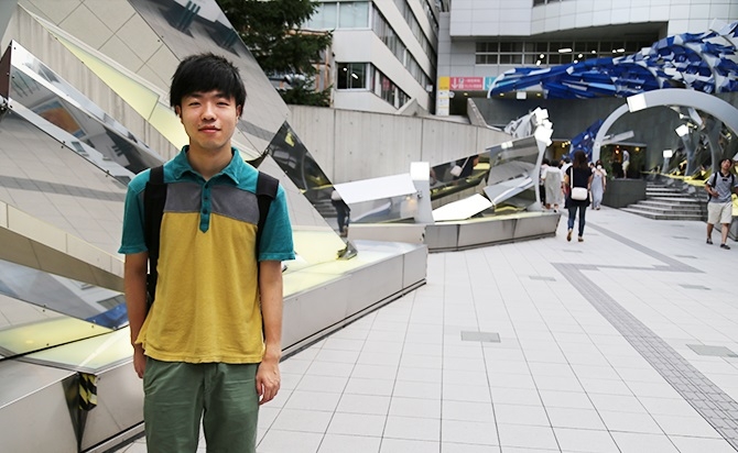 インターン3社を経験後に個人で事業開発。一橋大学4年 麻生輝明さんにインタビュー