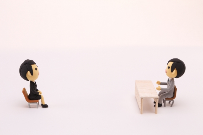 人事が解説!面接を突破するために必要な具体的に話す3つのポイント。