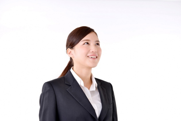 決め手は第一印象!インターンに適切な髪型は?【女性編】